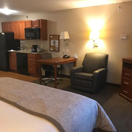 Candlewood Suites Kansas City Airport Dış mekan fotoğraf