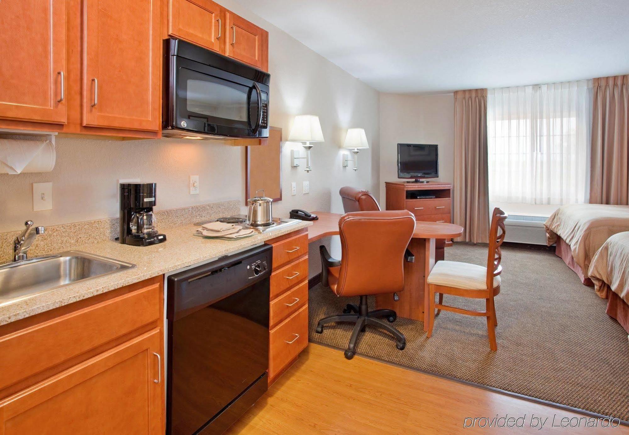 Candlewood Suites Kansas City Airport Oda fotoğraf