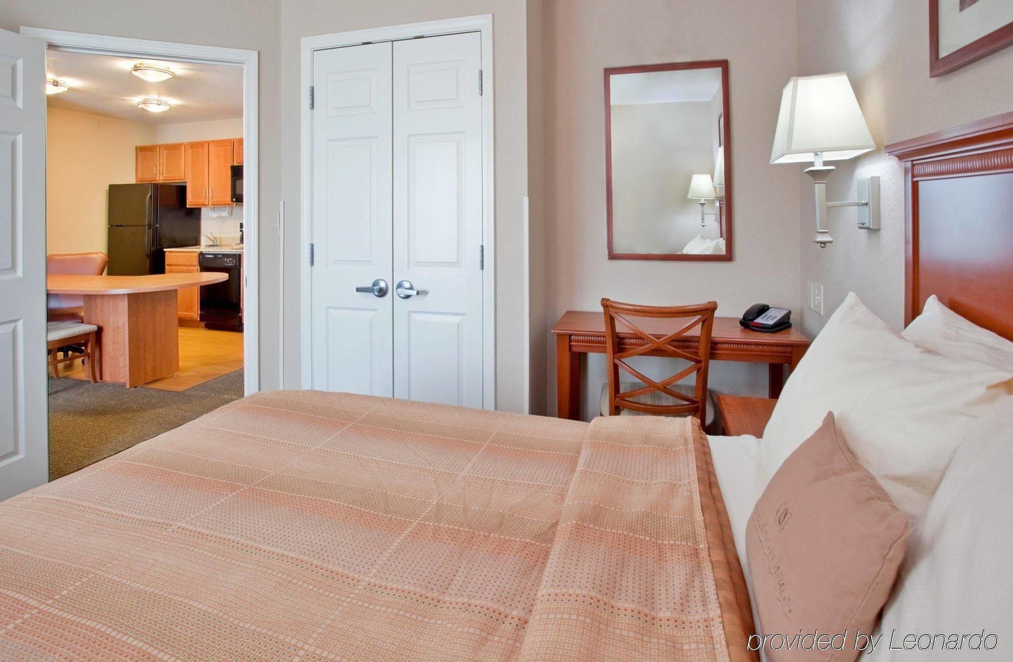 Candlewood Suites Kansas City Airport Oda fotoğraf