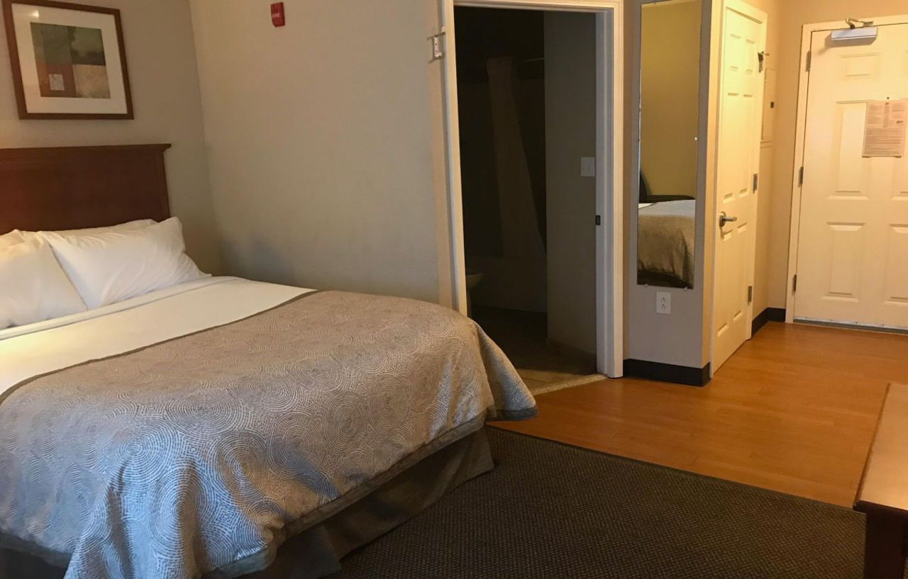 Candlewood Suites Kansas City Airport Dış mekan fotoğraf