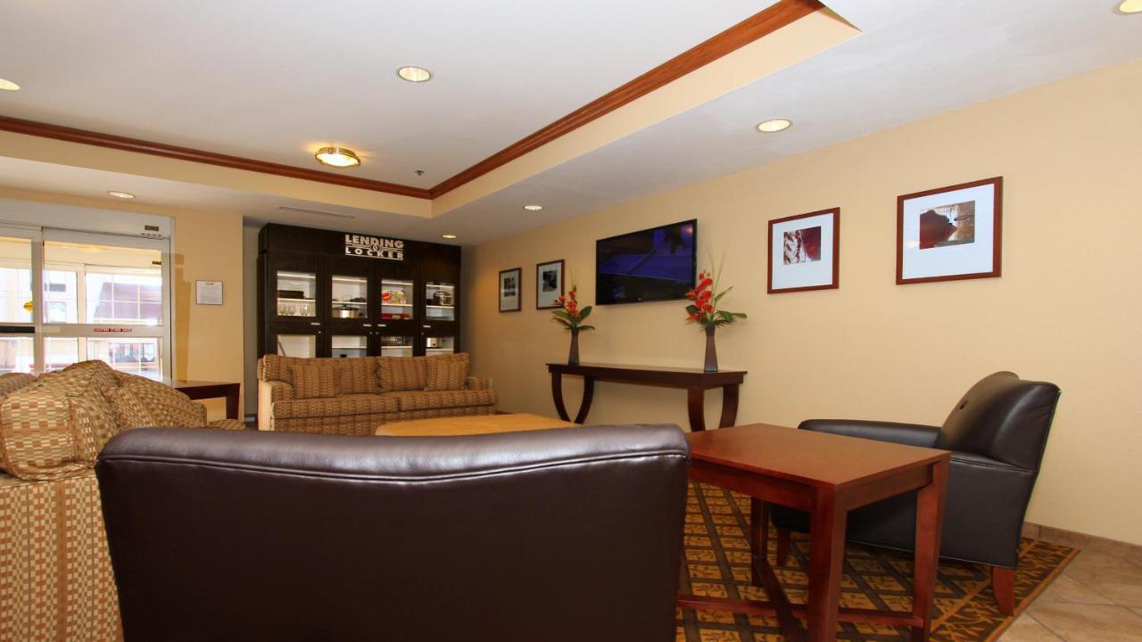 Candlewood Suites Kansas City Airport Dış mekan fotoğraf